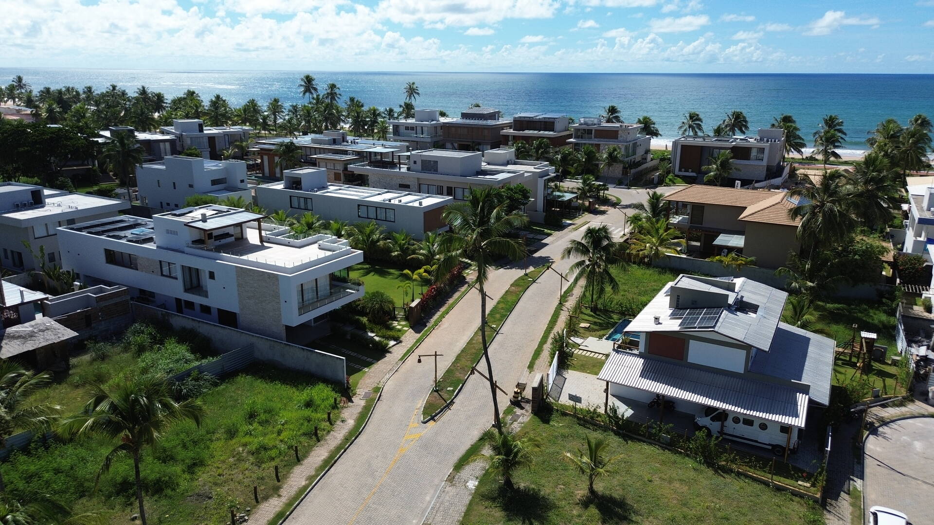 #1 - Terreno em condomínio para Venda em Camaçari - BA