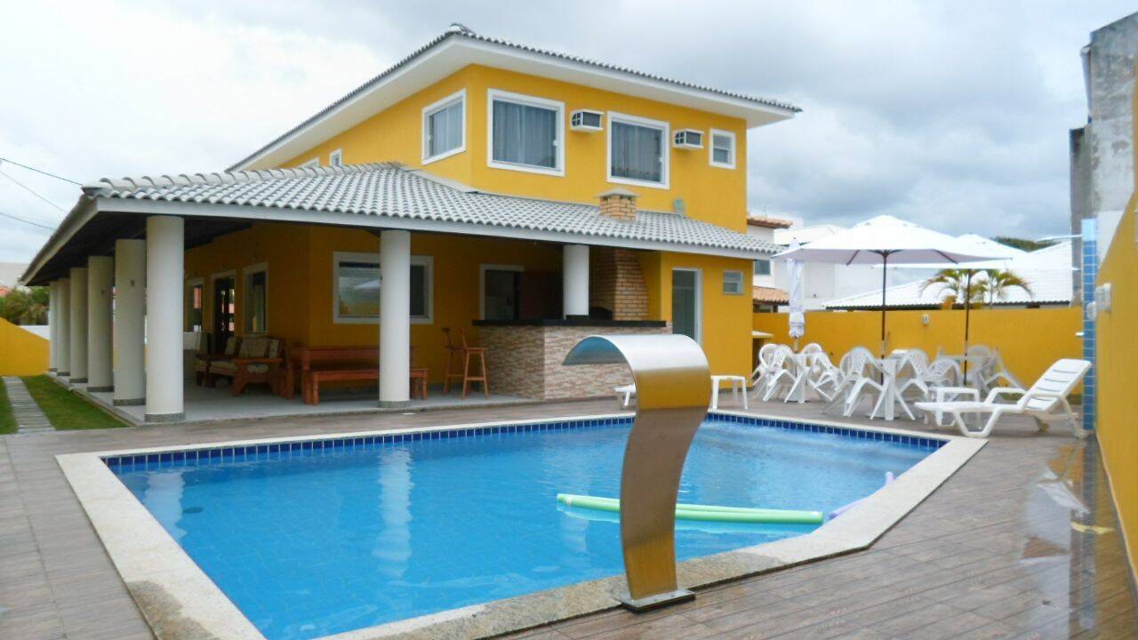 #40 - Casa de Praia para Venda em Camaçari - BA