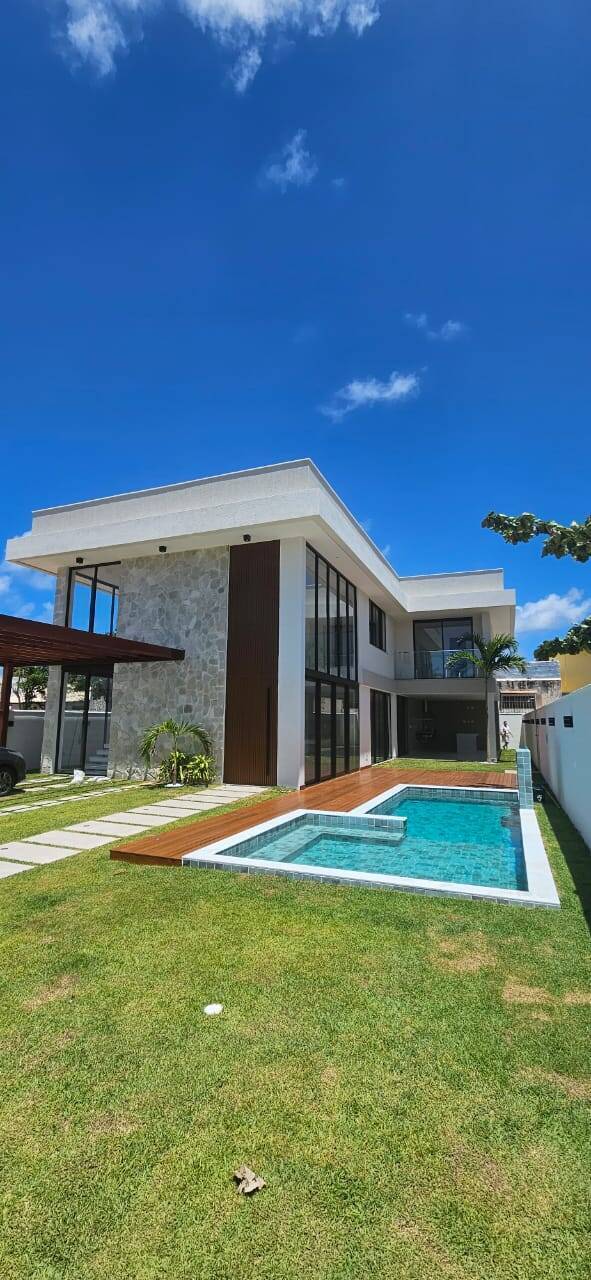 #44 - Casa de Praia para Venda em Camaçari - BA