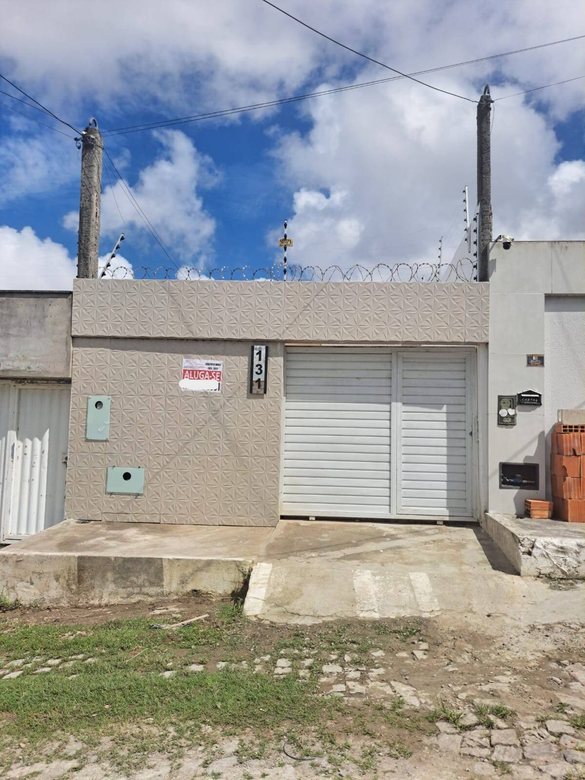 #49 - Casa para Locação em Feira de Santana - BA