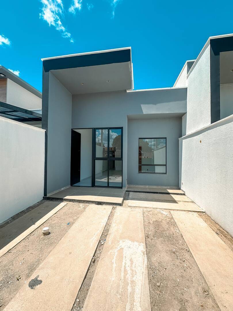 #50 - Casa para Venda em Feira de Santana - BA