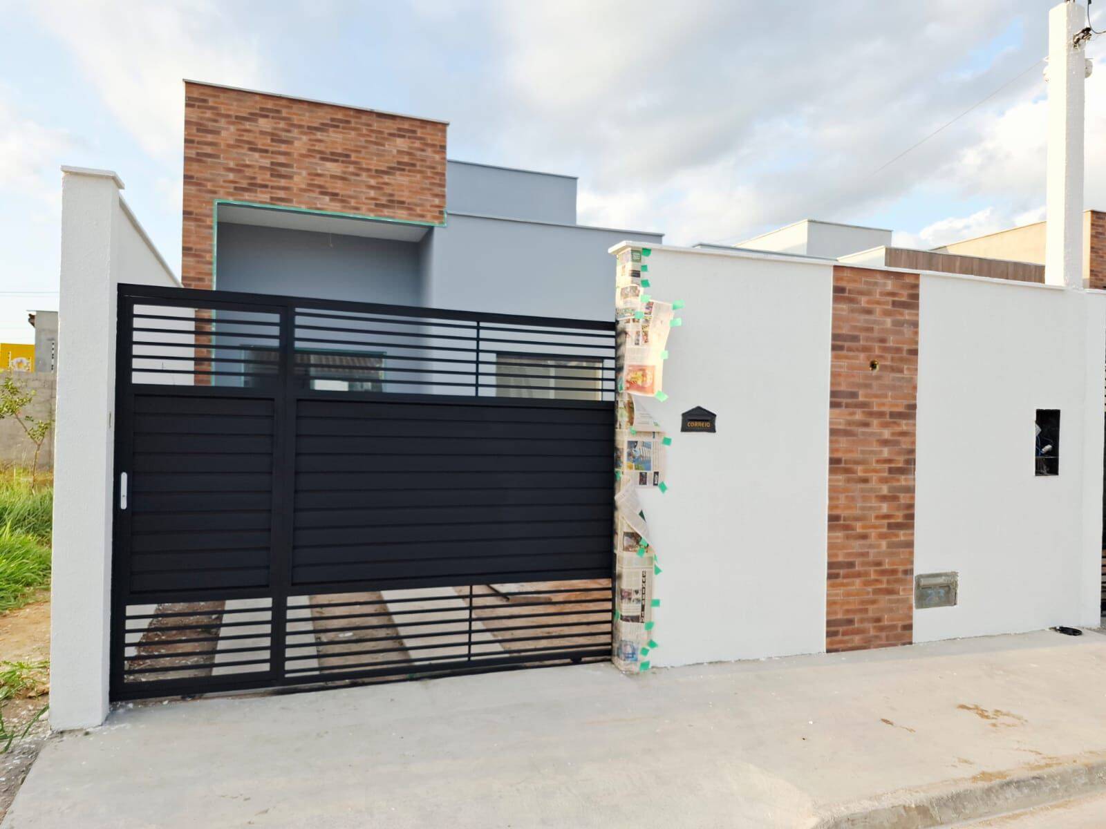#74 - Casa para Venda em Feira de Santana - BA