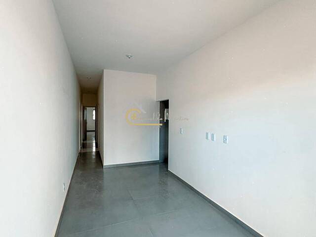 Casa para Venda em Feira de Santana - 5