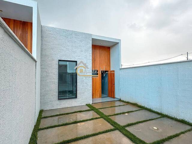 #5 - Casa para Venda em Feira de Santana - BA