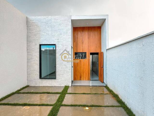 #5 - Casa para Venda em Feira de Santana - BA