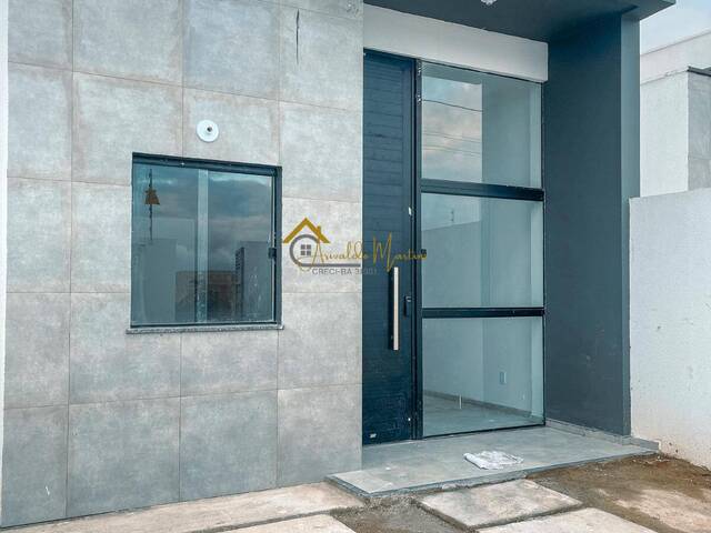 Casa para Venda em Feira de Santana - 2