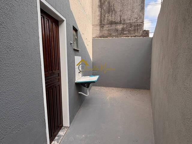 Casa para Venda em Feira de Santana - 3