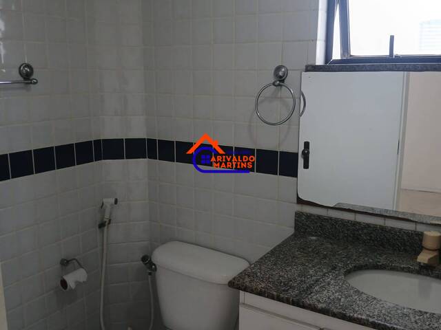 Apartamento para Venda em Feira de Santana - 4
