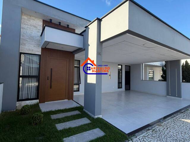 #48 - Casa para Venda em Feira de Santana - BA - 2