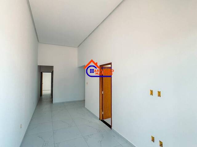 #50 - Casa para Venda em Feira de Santana - BA - 3