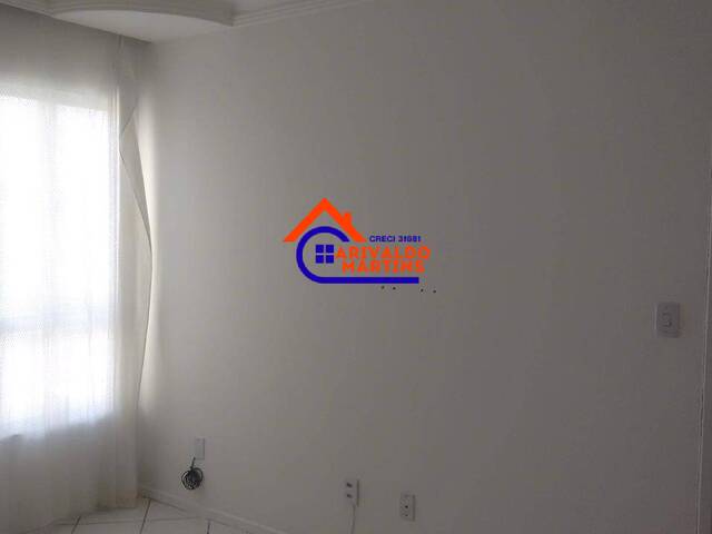 Apartamento para Venda em Feira de Santana - 3