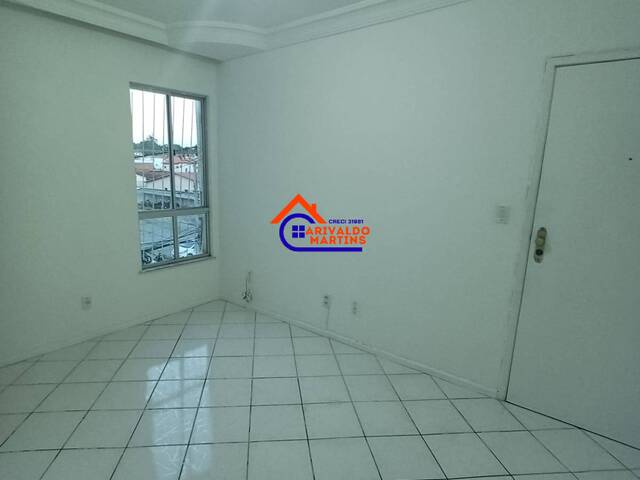 #83 - Apartamento para Venda em Feira de Santana - BA - 2