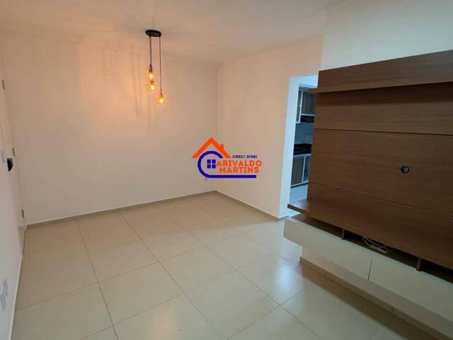 Apartamento para Venda em Feira de Santana - 3